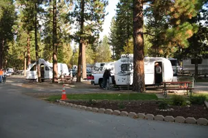 Pioneer RV Park – photo 2