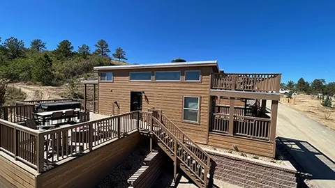Boo Boo Bear™ Elite Cabin with Hot tub — image 1 of 11