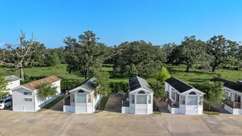 1 Bedroom Park Model — image 1 of 1