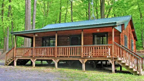 Log Home — image 1 of 4