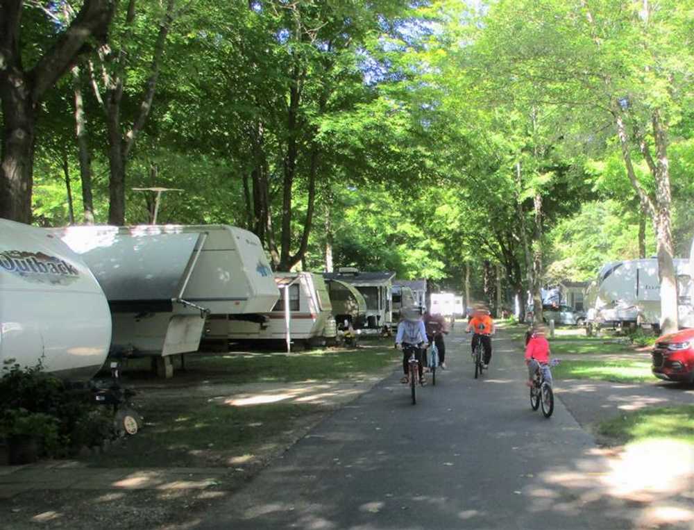 Parkside Campground - Photo 4