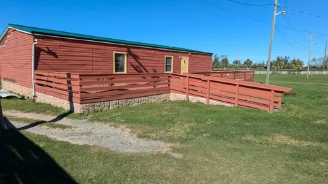 Super Duplex (Sleeps 4) — image 1 of 13