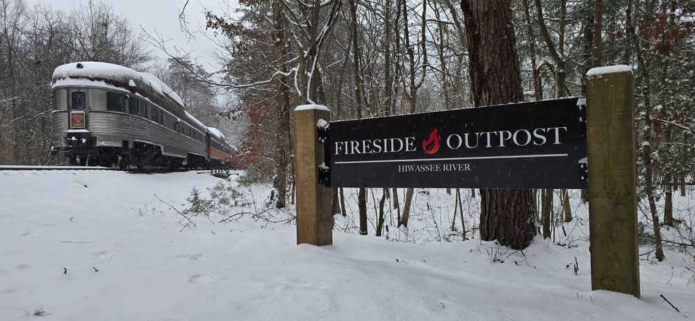 Fireside Outpost - Delano, TN - Photo 3