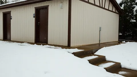 Full Hookup Pull Thru RV Site — image 6 of 6