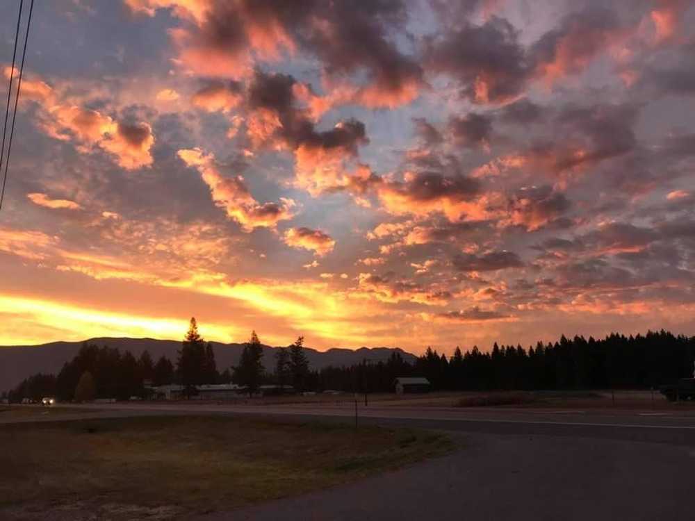 Glacier Peaks RV Park - Columbia Falls, MT - Photo 2
