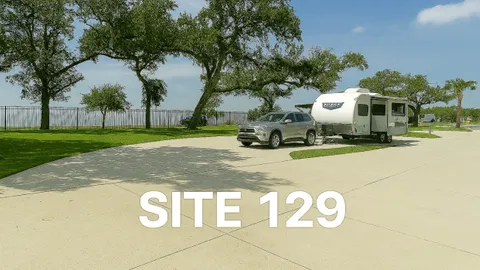 Luxury Pull-Thru (Gulf-Front) RV Site — image 3 of 3