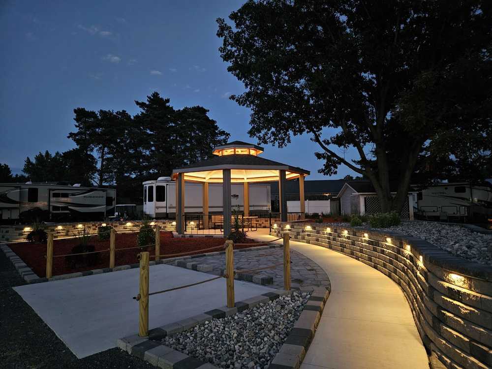 Poncho's Pond RV Park - Photo 2