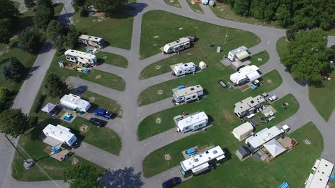 Premium Full Hookup 30/50amp RV Site — image 2 of 3