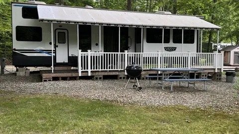 Park Model Premium Rental — image 1 of 11