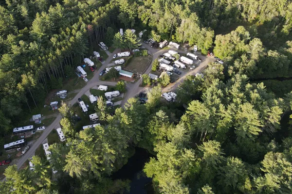 Field and Stream RV Park – photo 1