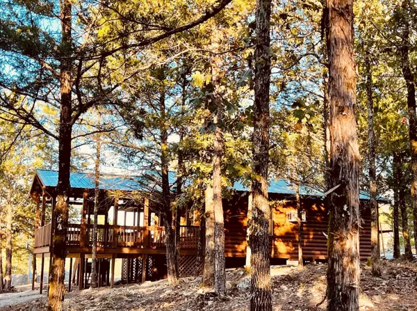 Pine Creek Hideaway Cabins & RV Resort campground