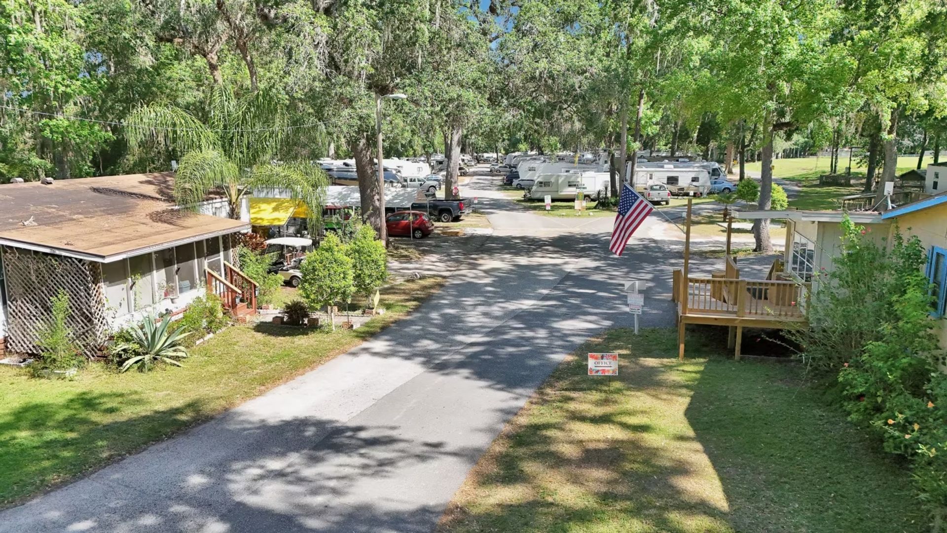 River Oaks - Brooksville