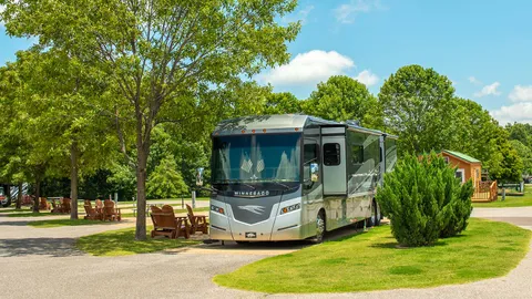 Red Carpet Pull-Thru RV Site — image 1 of 3