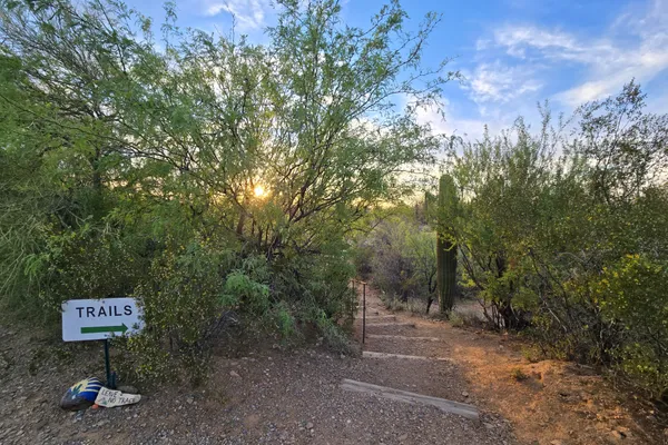 Desert Trails RV Resort (Age Restricted 40+) – photo 1