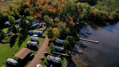 Deluxe Water/Elec Hookup RV Site — image 8 of 8