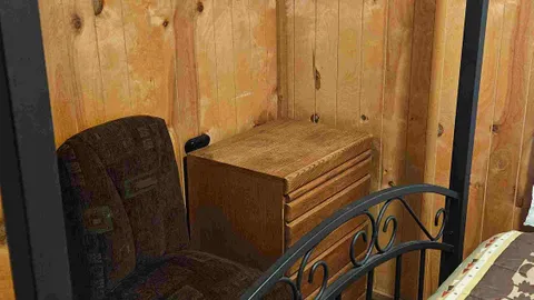 Salmon Deluxe Cabin — image 2 of 19