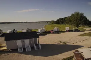 Lake Waco Marina – photo 4