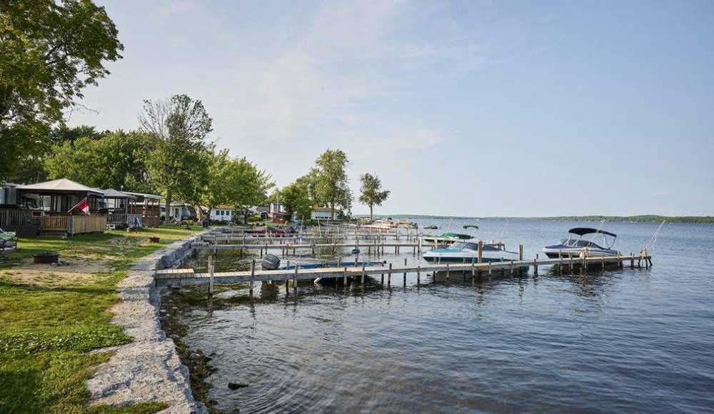 Bobcaygeon Shores Cottage Resort, Bobcaygeon, Ontario - Photo 4