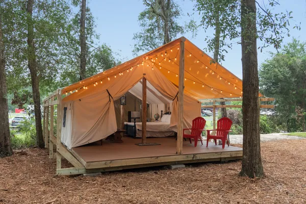 Moonshine Acres RV Park – photo 1