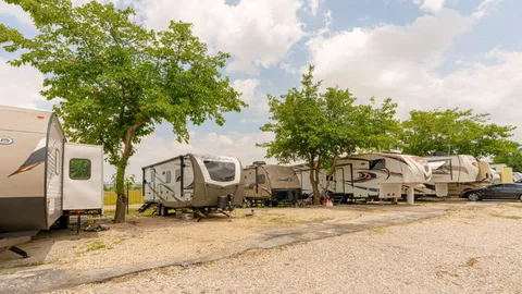 Standard Full Hookup RV Site — image 2 of 3