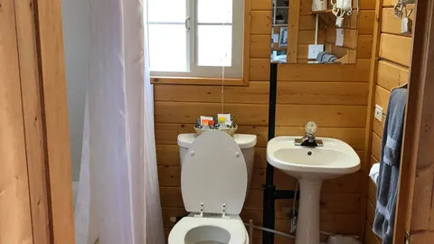 Oceanfront Cottage with Loft — image 2 of 5