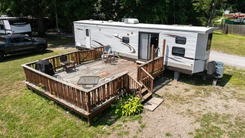 Rental RV — image 10 of 10