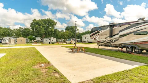 Super Full Hookup RV Site — image 3 of 3