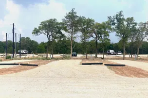 Austin Oaks RV Park – photo 2