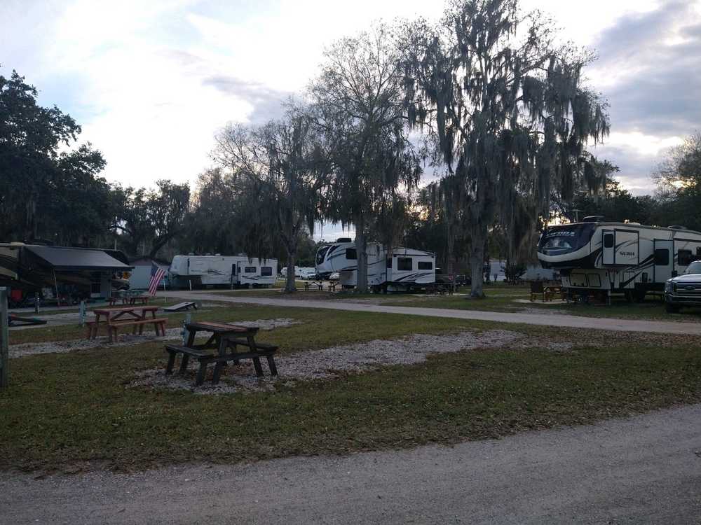 Pull-Thru RV Site