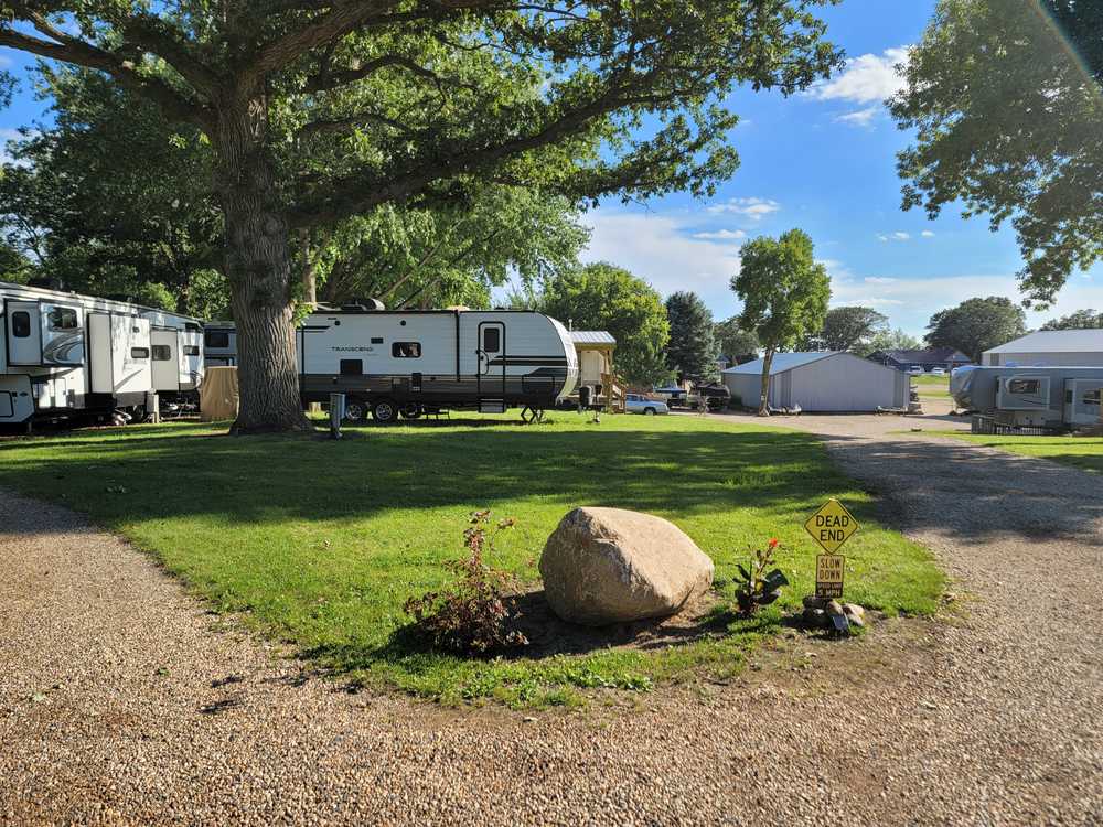 Valhalla Island Campground, Slayton, Minnesota - Photo 5