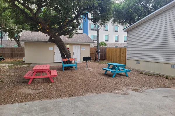 Coastal Cowboy RV Park Fulton – photo 1