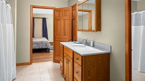Rental House 4 Bedrooms — image 10 of 10