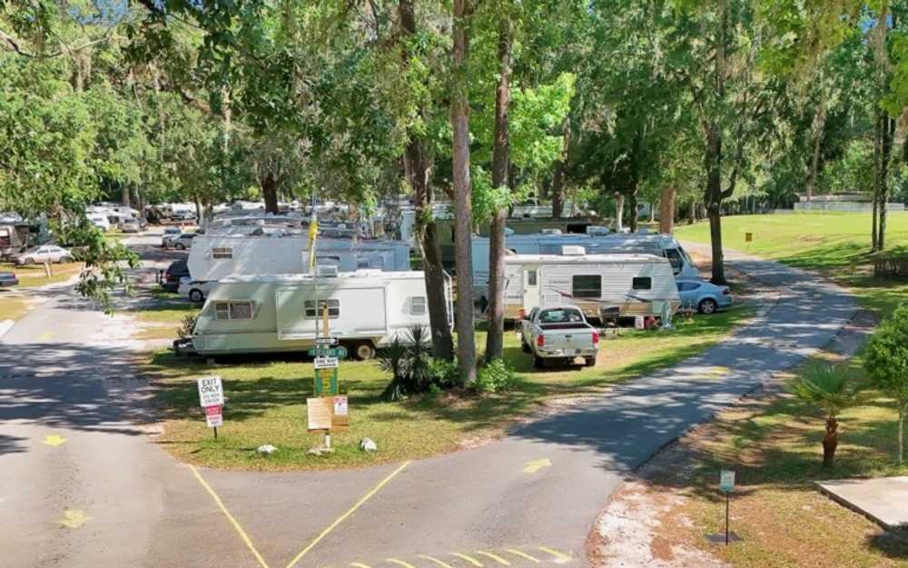 River Oaks - Brooksville, FL - Photo 4