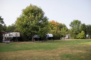 On the Saco Family Campground – photo 5
