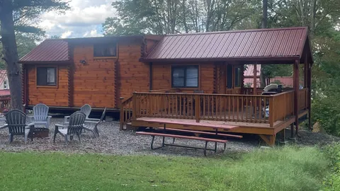 Deluxe Cabin (Waterview) — image 1 of 41