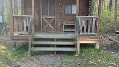 "P" Cabin — image 1 of 2