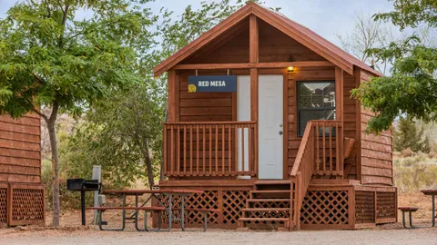 Deluxe Cabin - Full Bed plus Bunks — image 1 of 4
