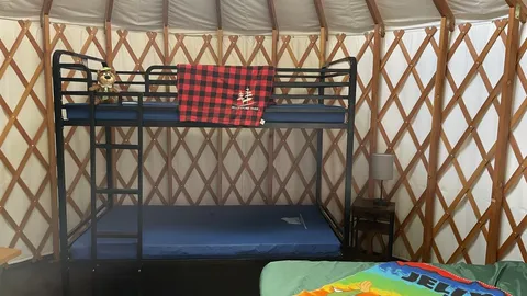 Yurt — image 2 of 10
