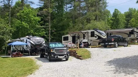 Premium Water/Electric Hookup (no sewer)  RV Site — image 4 of 4