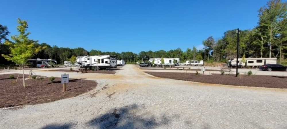 Basecamp Hartwell, Hartwell, Georgia - Photo 3