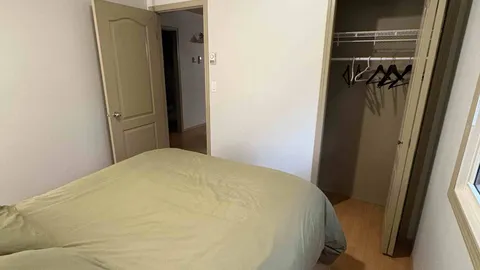 Premiuim Fully Equipped Rental Cabin — image 2 of 11