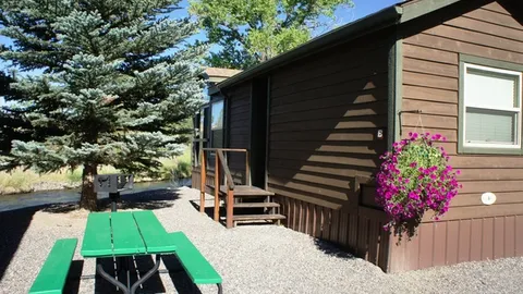 Deluxe Cabin - Riverfront — image 1 of 5