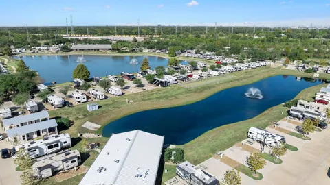 20x40 Back-In Lake EX — image 2 of 2