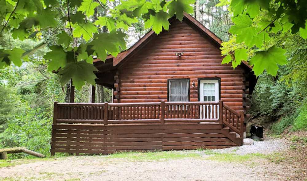 Modern Log Cabin (7Ridges)