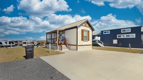 Tiny Home 116 - The Waylon — image 1 of 21