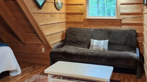Sugar Pine Place - Cabin 4 — image 2 of 25