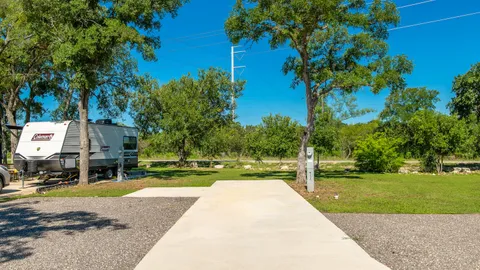 Elite Back-In RV Site (Gravel Car Parking) — image 2 of 3