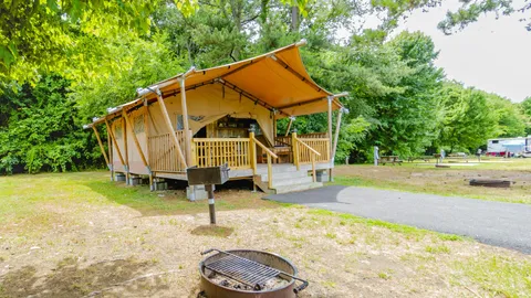Safari Tent — image 2 of 14
