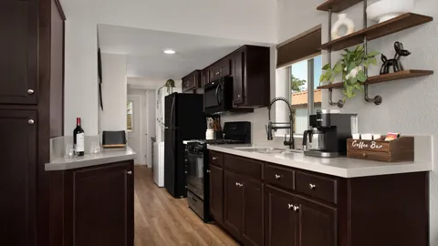 Tuscany Elite 1 Bedroom with Loft — image 2 of 7