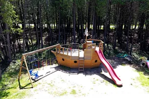 Amazing Rocky Park - Daiva RV Resorts – photo 4